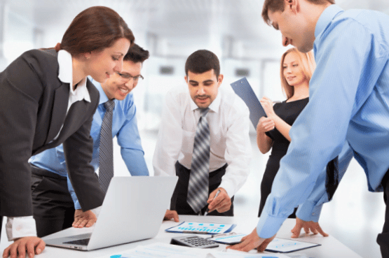 ERP para empresas - equipo